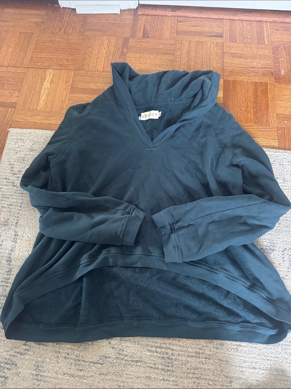 Bodil Cozy V-Neck Hoodie  oversized Sweatshirt